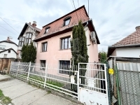 Vânzare casa familiala Budapest III. Cartier, 200m2